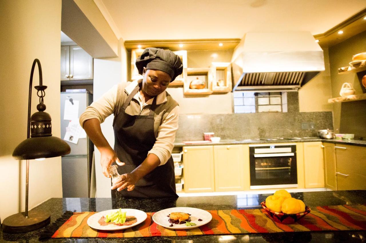 Olive Grove Guesthouse Windhoek Eksteriør billede